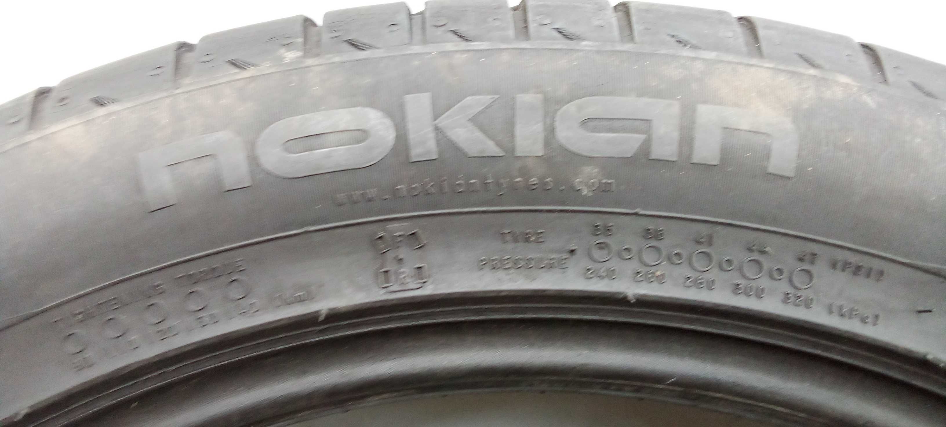 Pojedyncza Opona Letnia Nokian ZLine 245x45x18 100Y XL 4,6mm