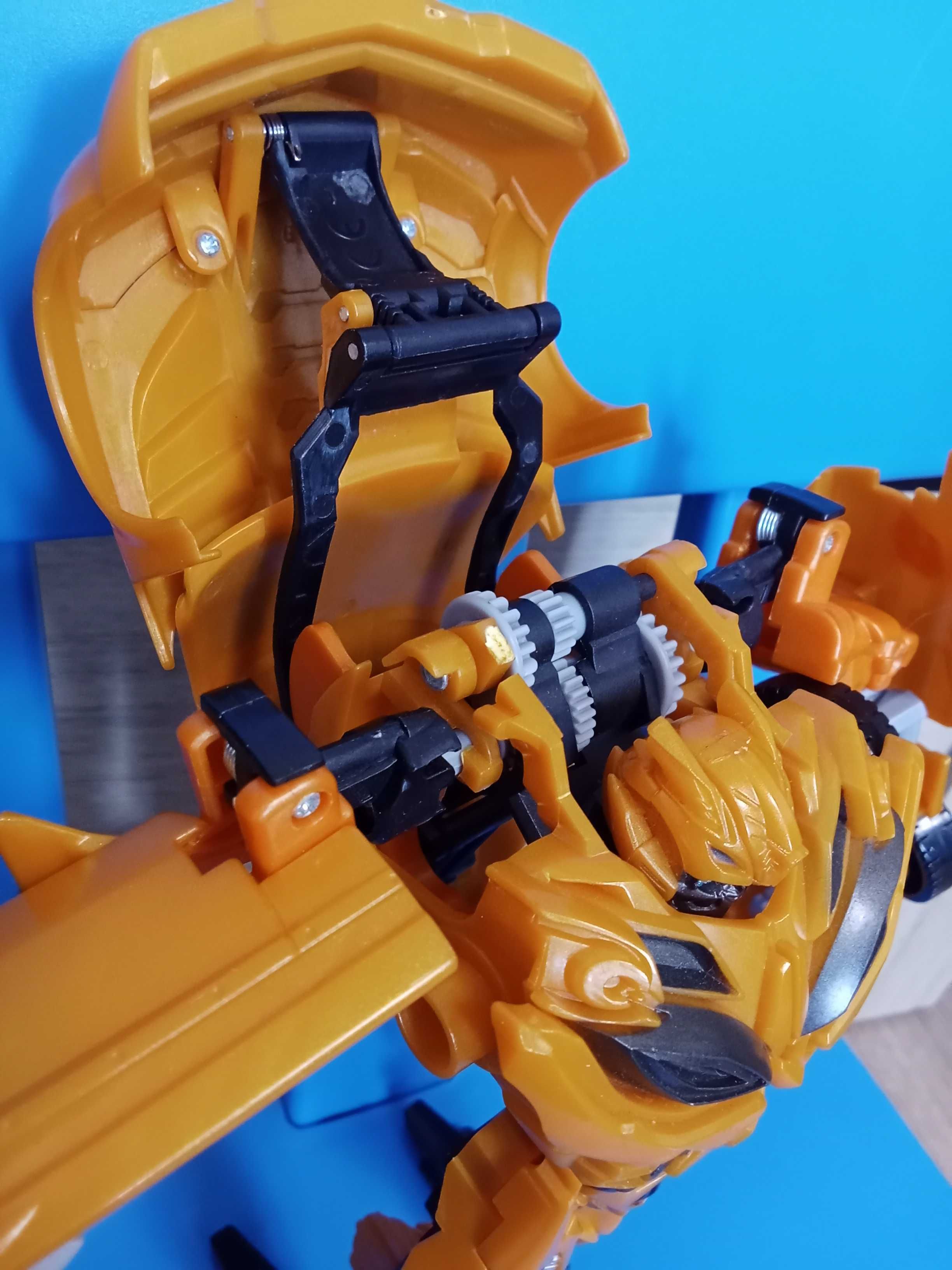 Transformers Бамблбі Хасбро Bumblebee Hasbro