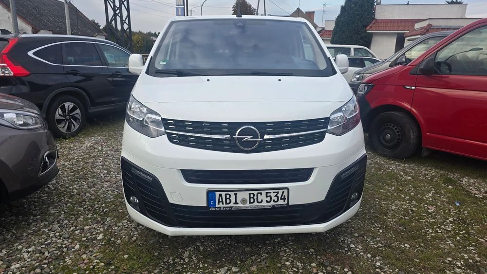 Opel Zafira Long Pierwszy właściciel zamiana serwisowany 9 cio osobowy