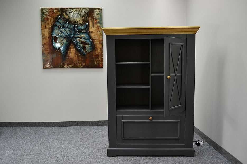 WITRYNA PODŚWIETLANA ZÜRICH sosnowa lakierowana 108x42x152 cm