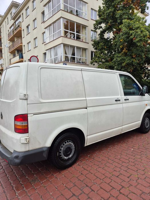 SPRZEDAM- VW T5 2.5 TDI 130km, Chłodnia-izoterma, FV 23%