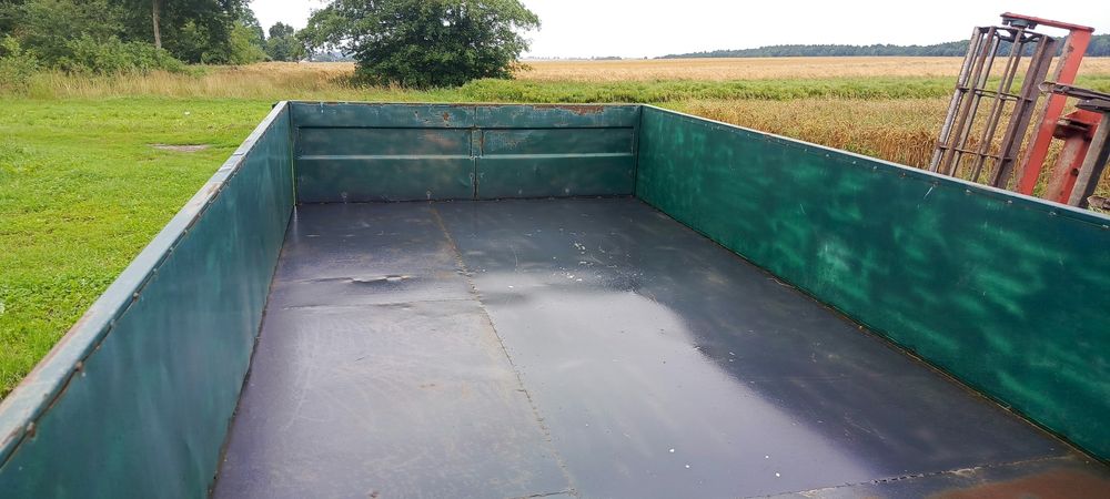 przyczepa tandem trzy stronny wywrot