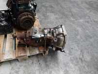 Caixa velocidades Nissan Cabstar de 1990