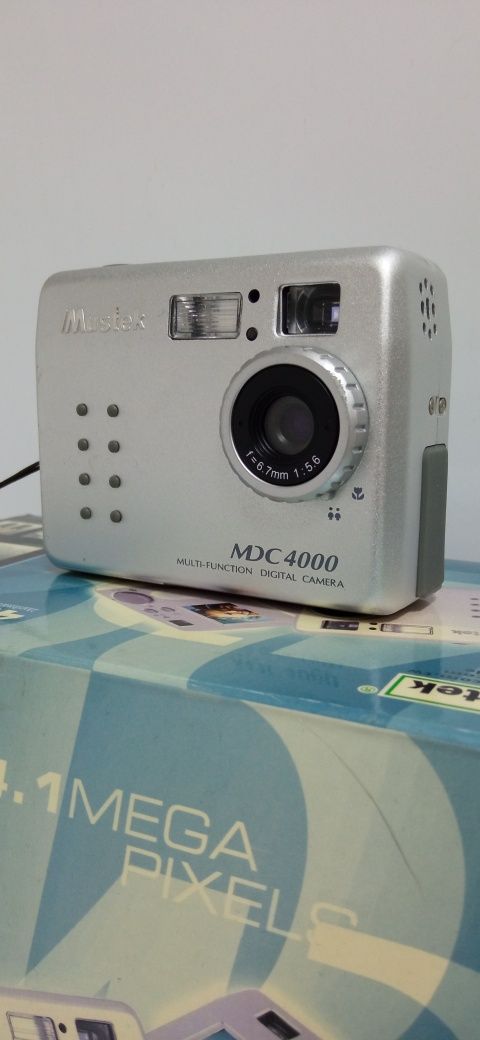 MUSTEK MCD 4000 - Apenas para Colecionadores