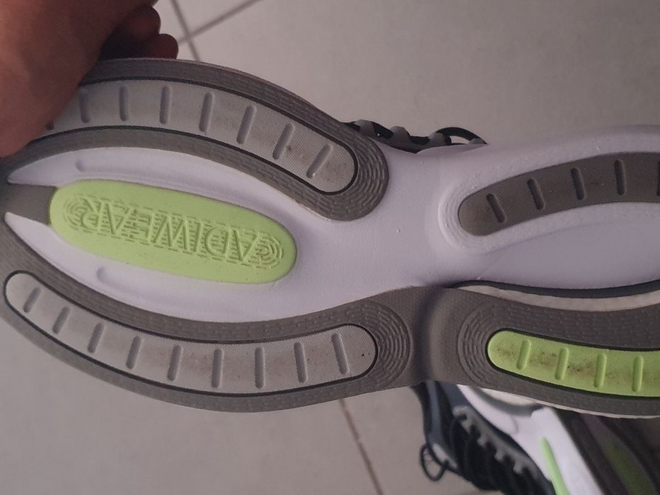 Adidas alphaboost v1
