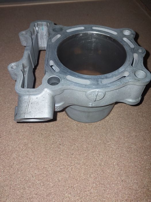 Wał, cylinder, tłok do Kawasaki KX-F 250 12r


---

Wał, c