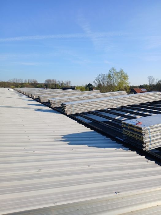 Płyta warstwowa dachowa  gr 40mm mm  dł 925cm  777m2