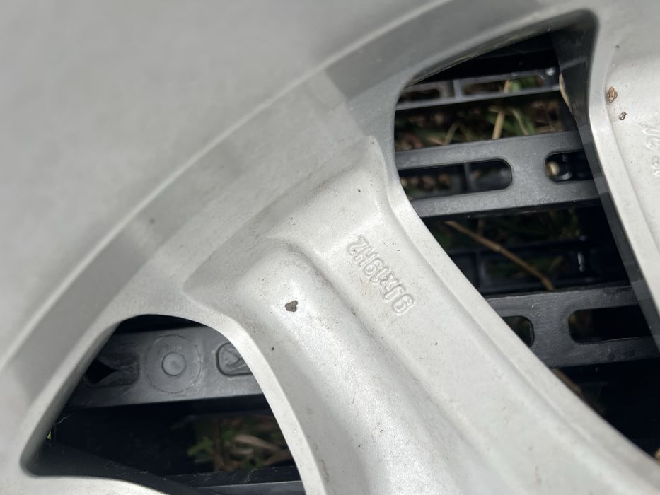 Felga BMW E65 E66 R19 9jx19 5x120 ET24 nie używana
