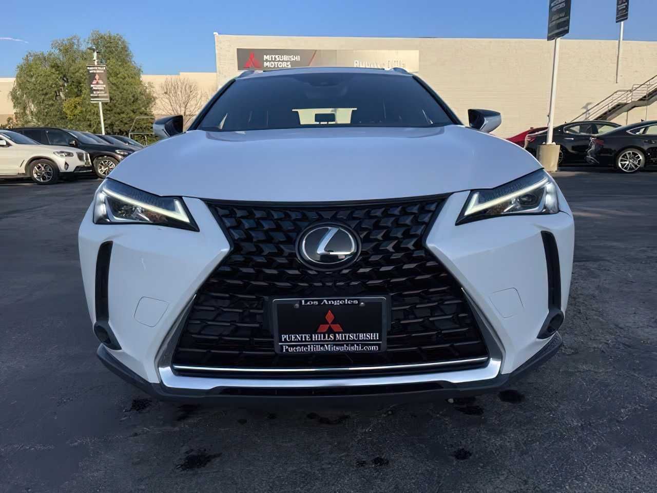 Lexus UX 2019 White