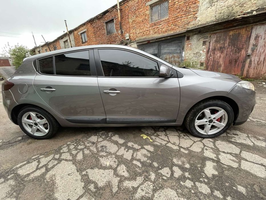 Продаю своє авто