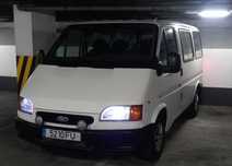Ford Transit 9 Lugares