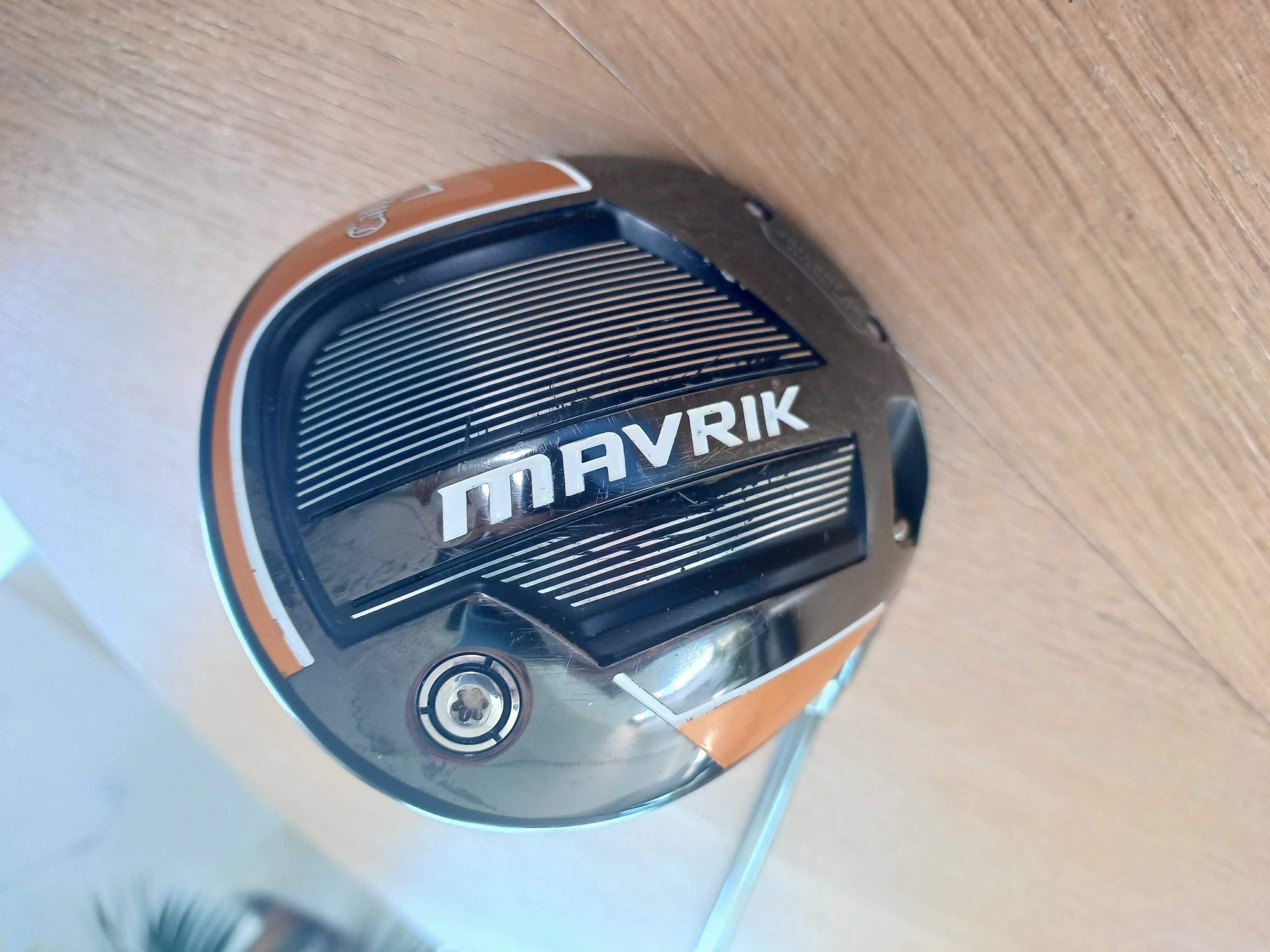 Driver Callaway Mavrik, loft 9-11 graus, para destros