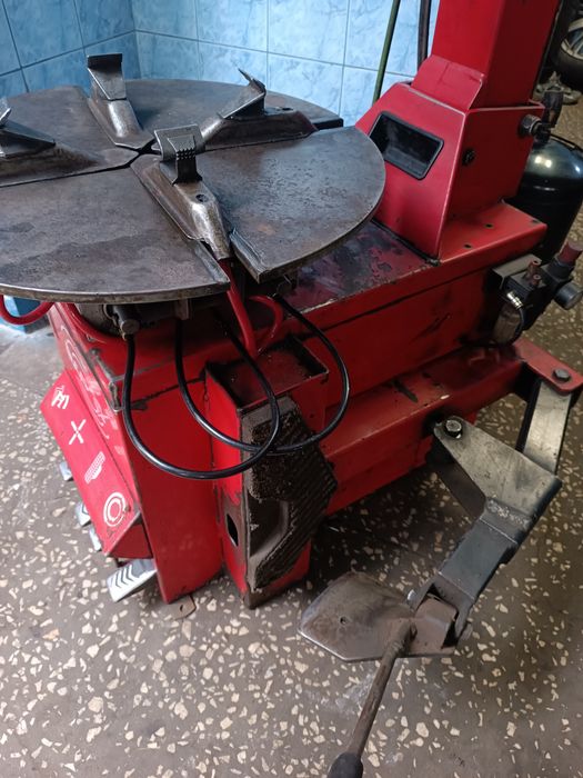 Продам верстат шиномонтажний