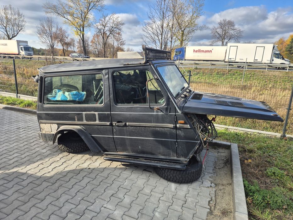 Buda mercedes w463 krótka stan jak na zdjęciach