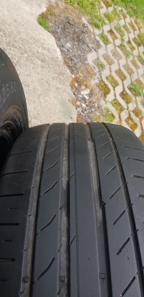 Opony letnie 225/60R18 Continental