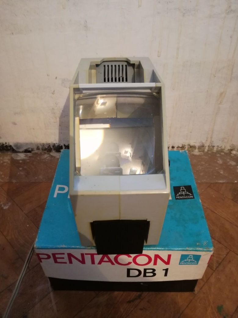 Rzutnik Pentacon DB1