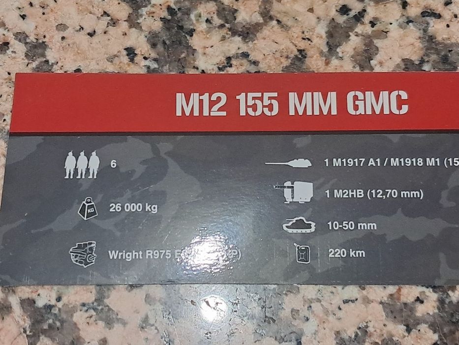Carro blindado militar m12