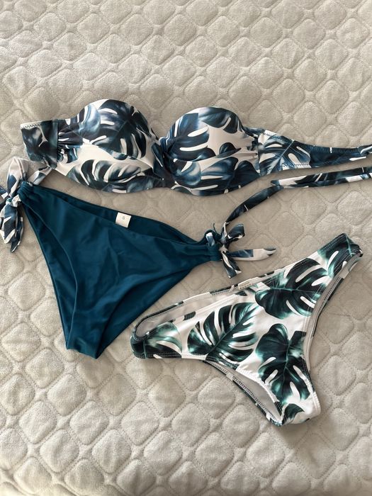 Купальники жіночі