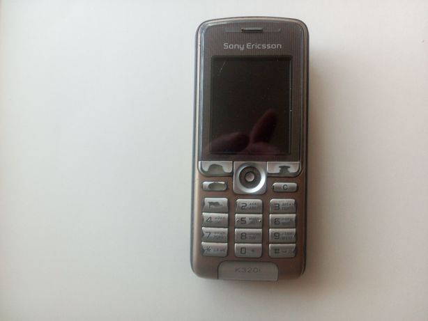 Sony Ericsson 320I