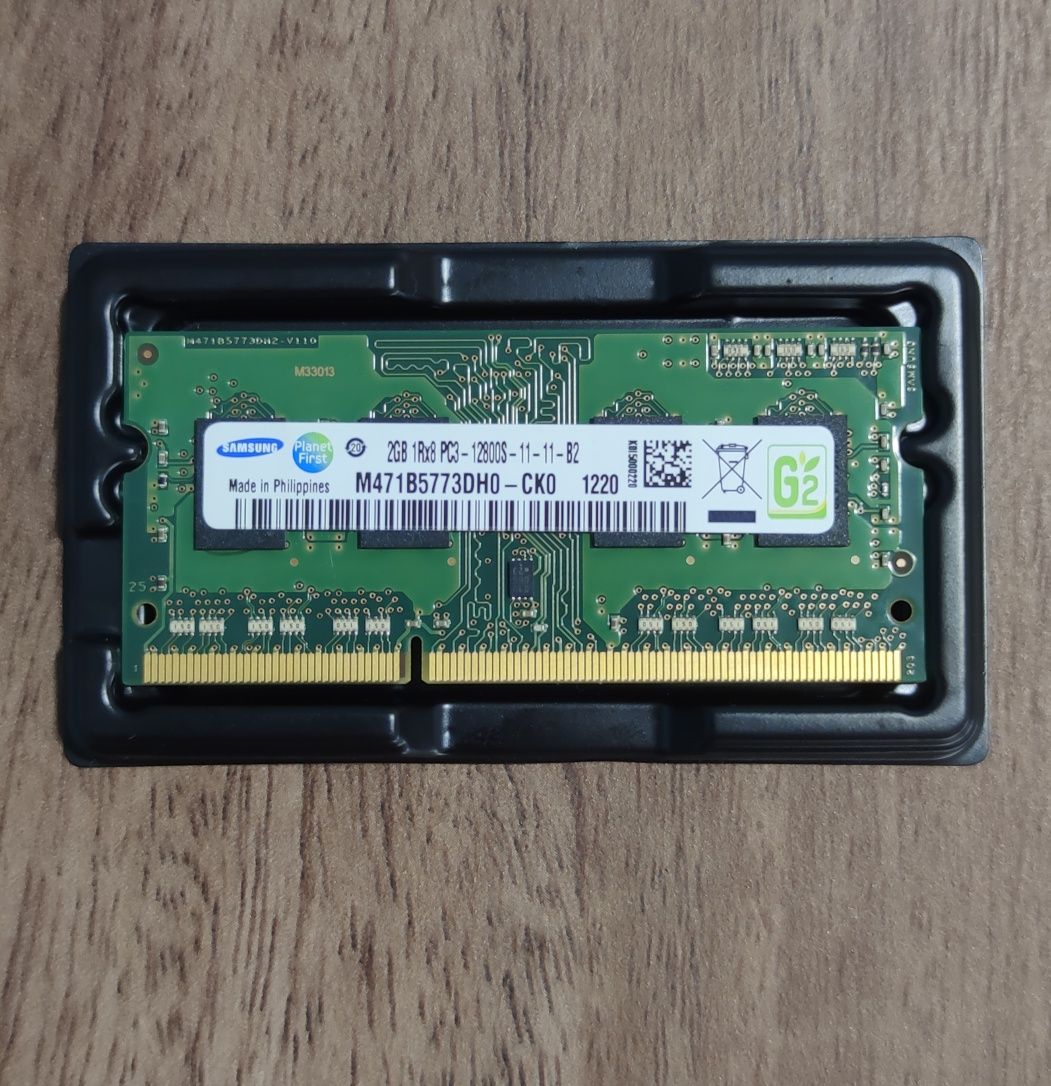 Оперативна пам'ять Samsung DDR 3, 2Gb, 1600MHz. Для ноутбука