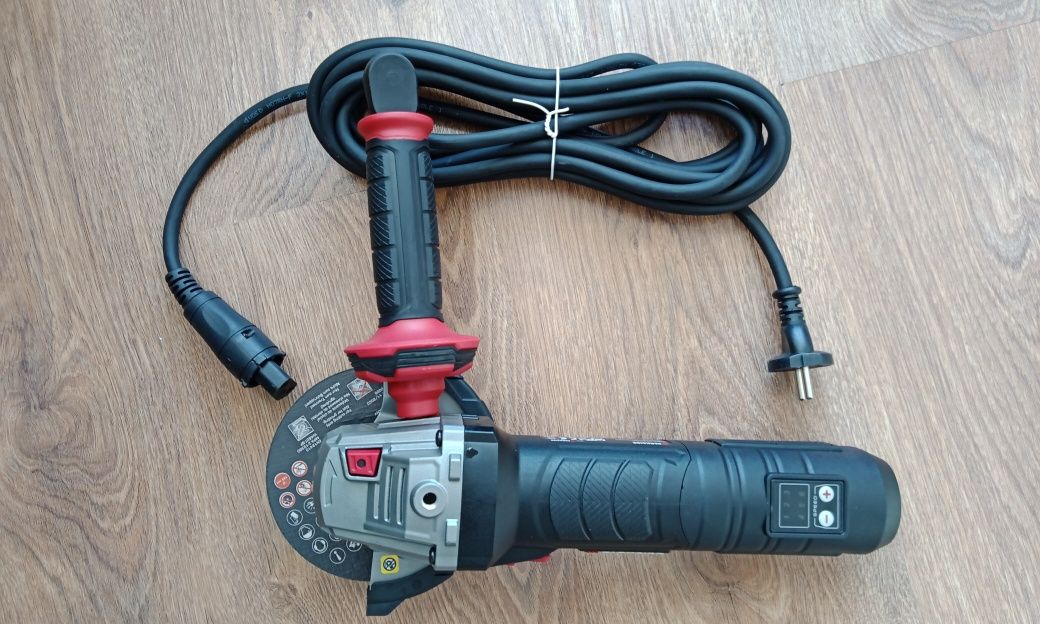 Szlifierka kątowa firmy Parkside Performance PPWS 125 A1