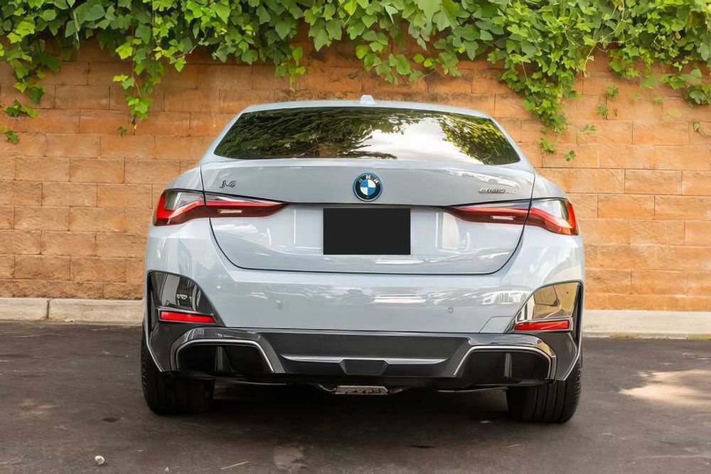 BMW i4 eDrive40      2022