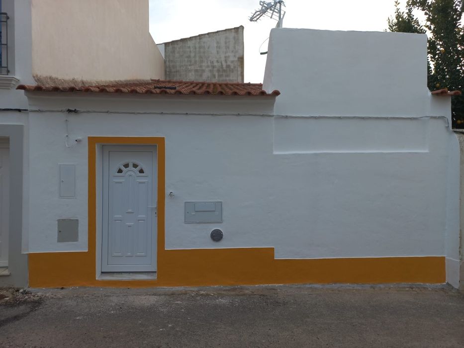 Arrenda-se apartamento