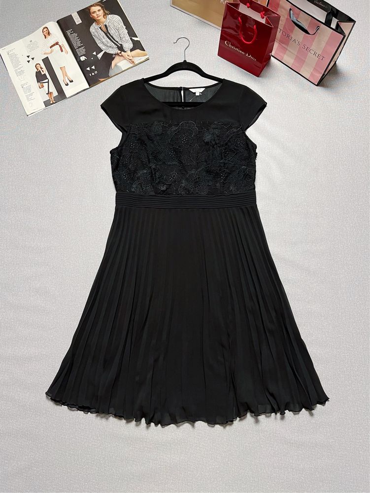 Розкішна чорна міді сукня плісе Per Una
