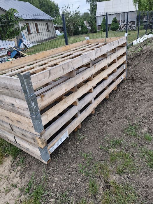 Paletoskrzynie używane 1m /3 można użyć na warzywo do ogrodka