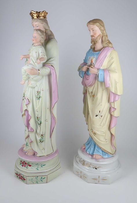 Esculturas antigas em porcelana - 38 cm, cada