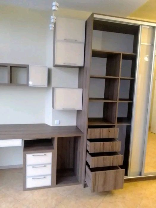 Виготовлення меблів та ремонт.