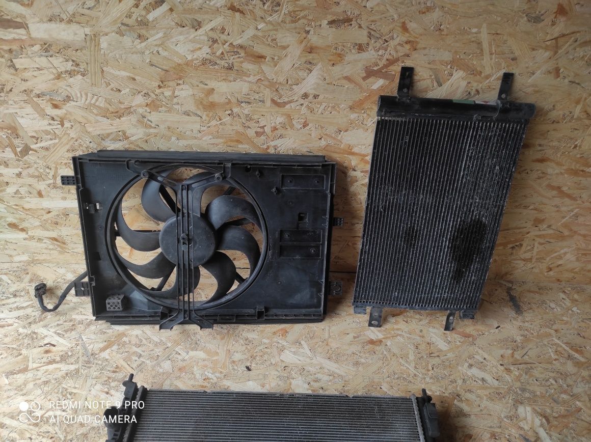 Дифузор вентилятор охолодження радіатор Citroen c4 Grand Picasso 2