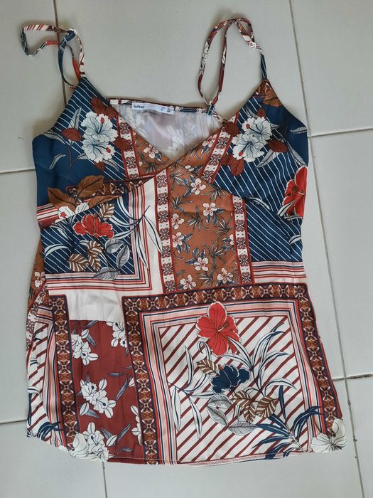 Blusa Lefties como nova