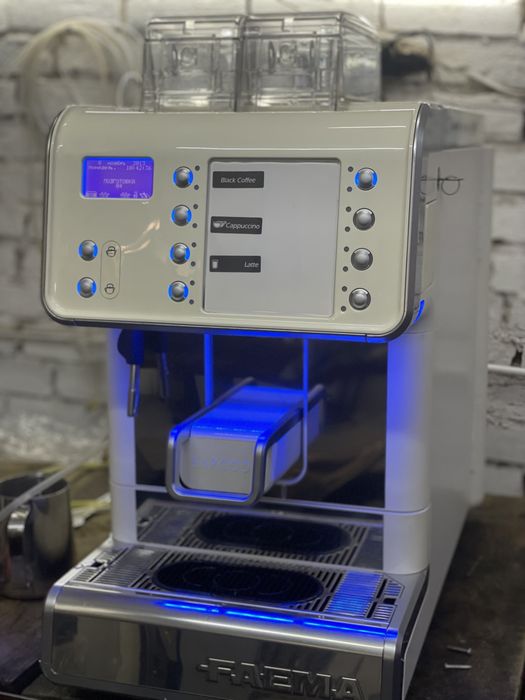 Кофемашина суперавтомат Faema Barcode Self MilkPS Solubles