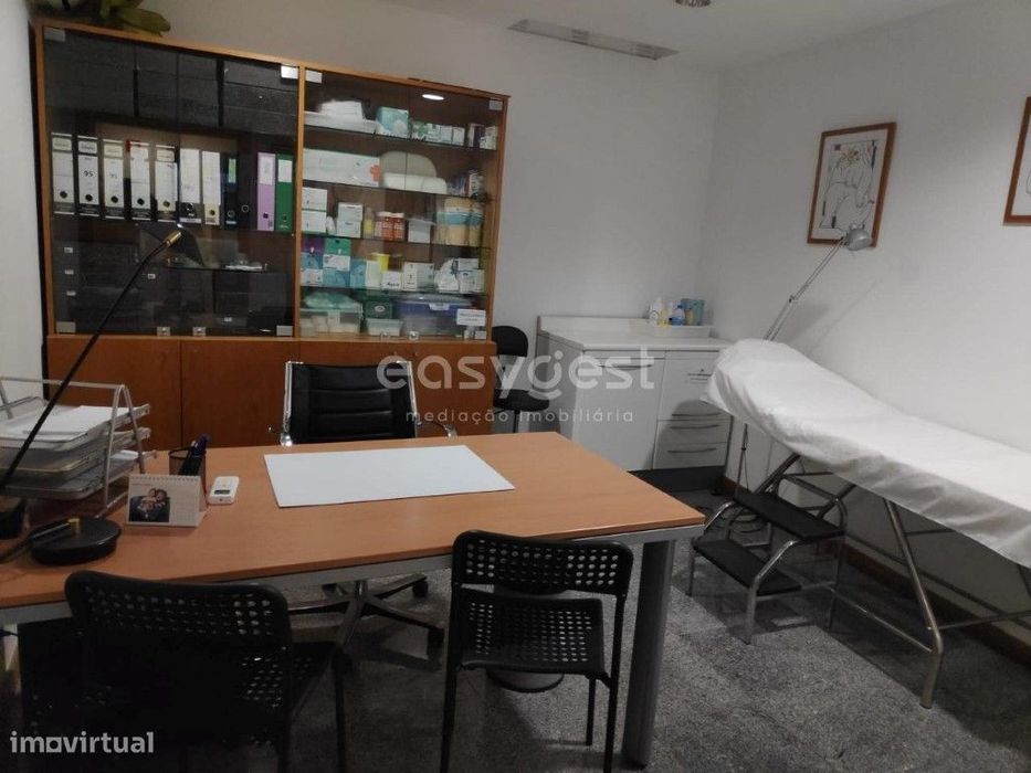 Clinica no centro de Beja (Santiago Maior e São João Baptista)