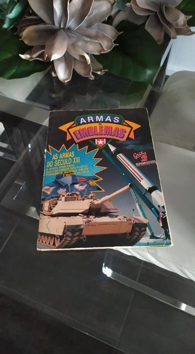 caderneta rara ARMAS E EMBLEMAS + 2 SUPER POSTERS - 1991