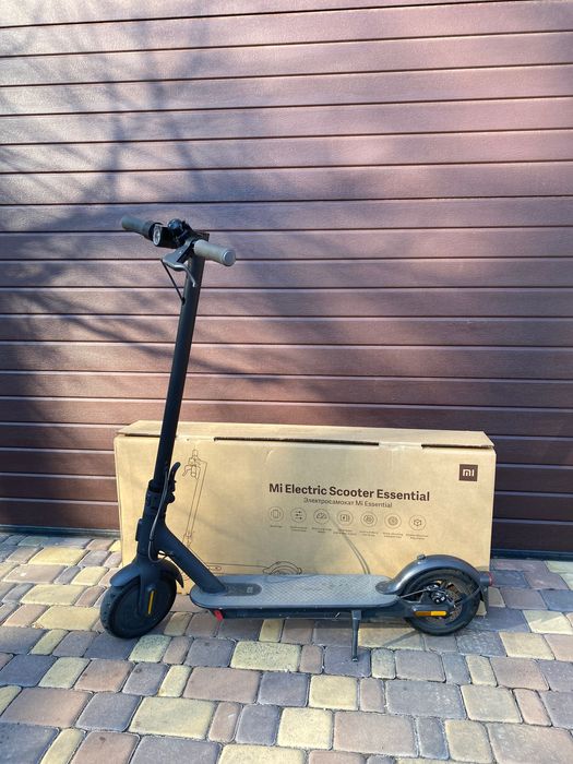 Продам  самокат  Xiaomi