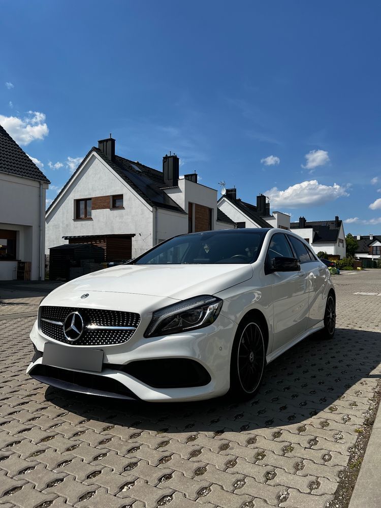 Mercedes-Benz Klasa A MERCEDES A200d 4matic amg-line