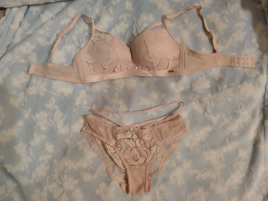 Продам комплект нового женского белья