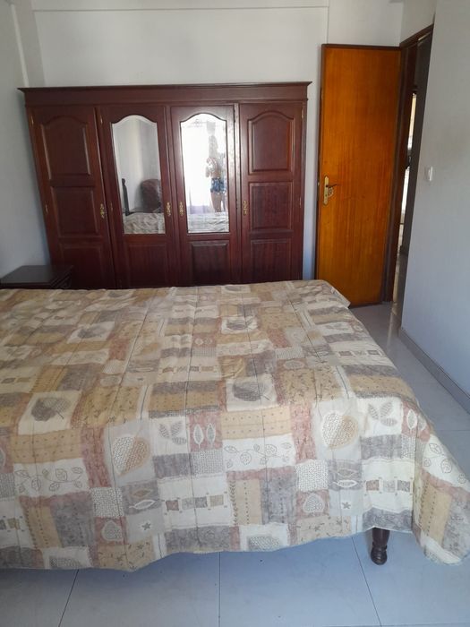 Alugo quarto na Agualva cacem  junto estação