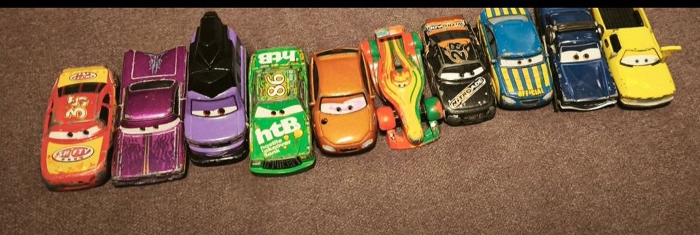 Samochody z filmu auta