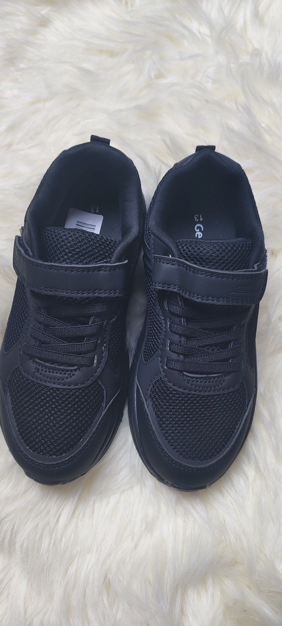 Buty sportowe adidasy 32 czarne nowe George