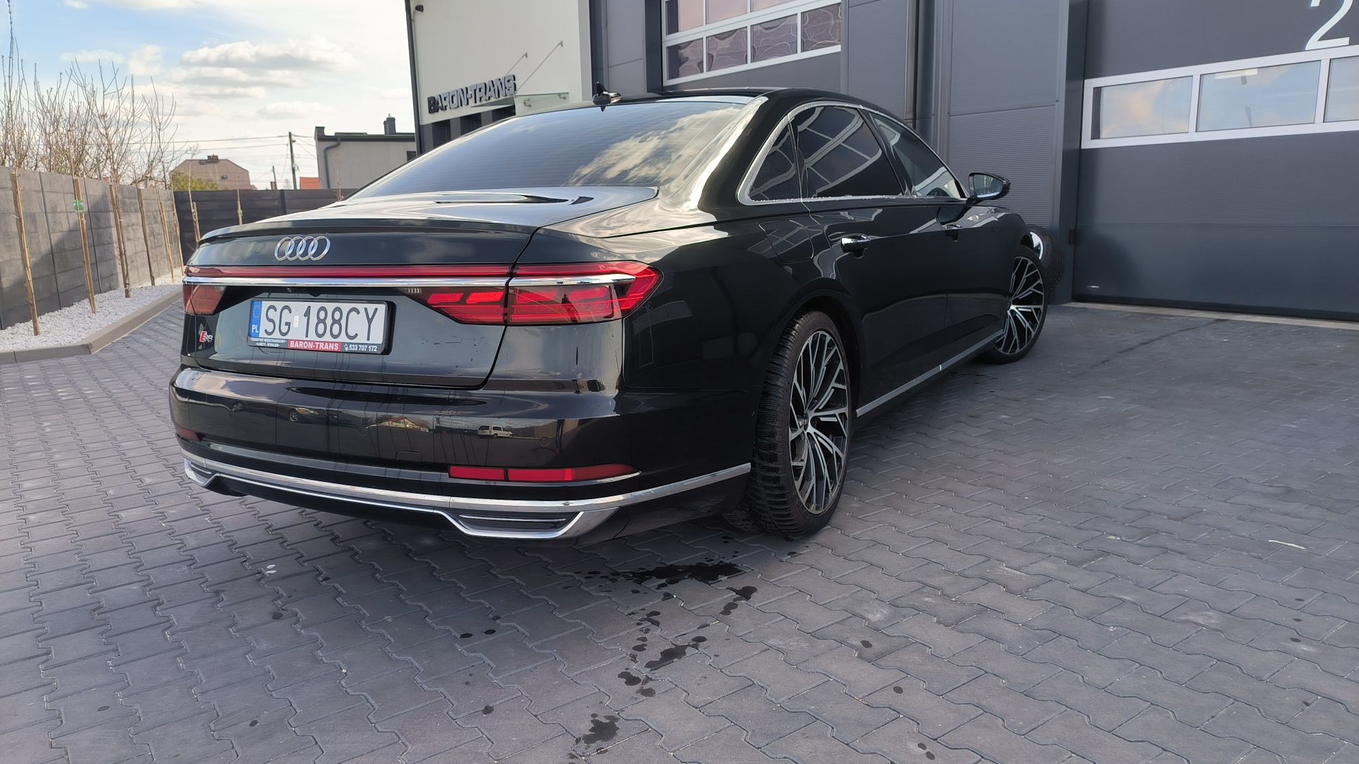Wynajem Audi A8 long,full