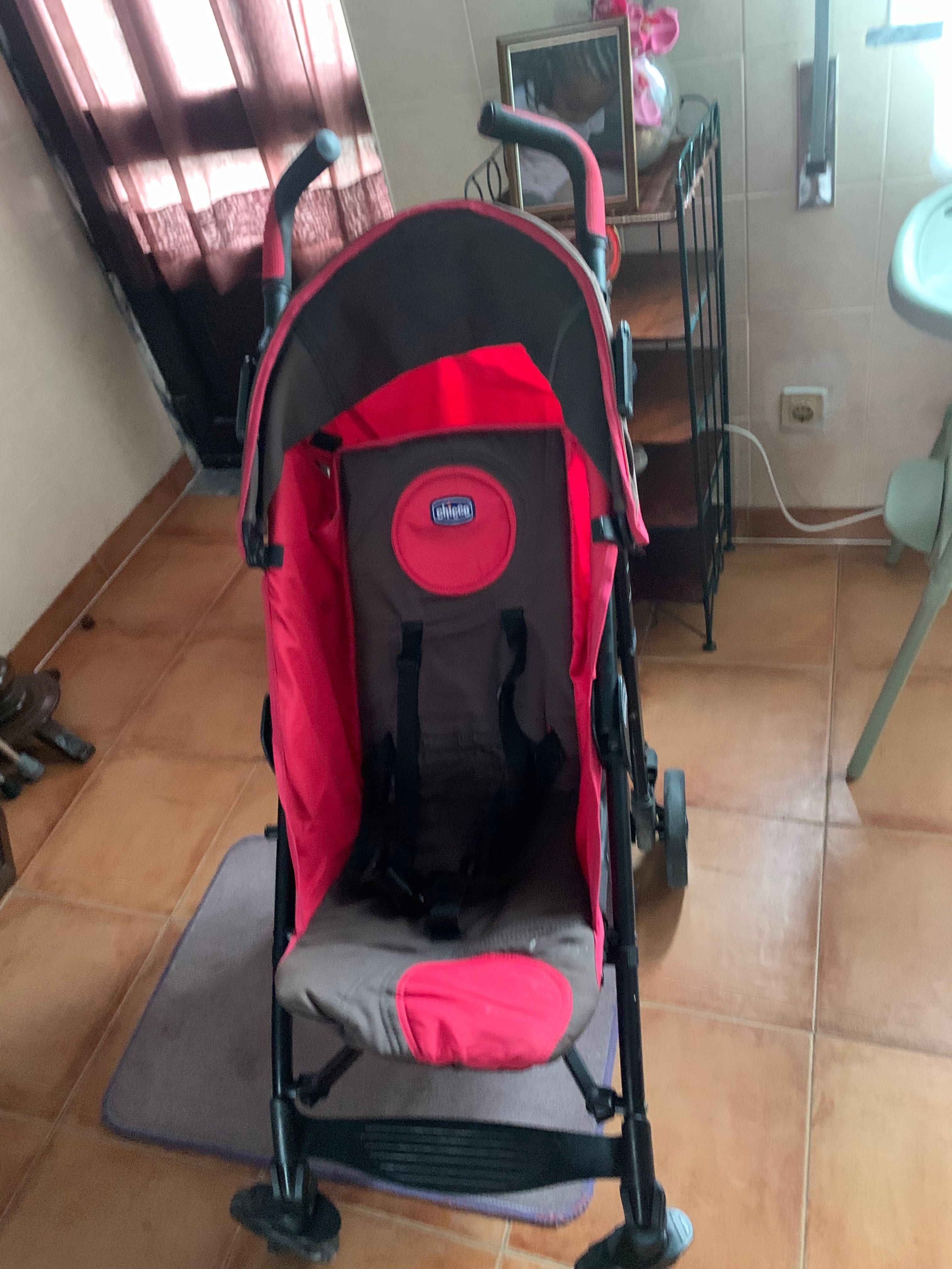 Carrinho bebe marca chicco