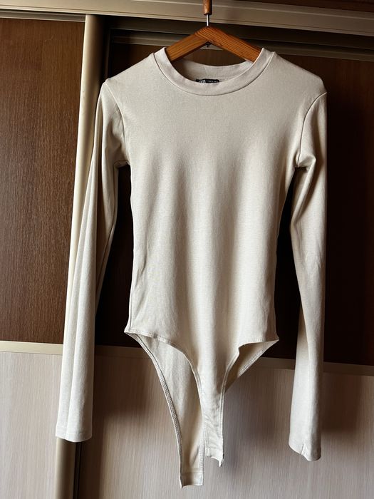 бежеве боді від Zara,розмір s