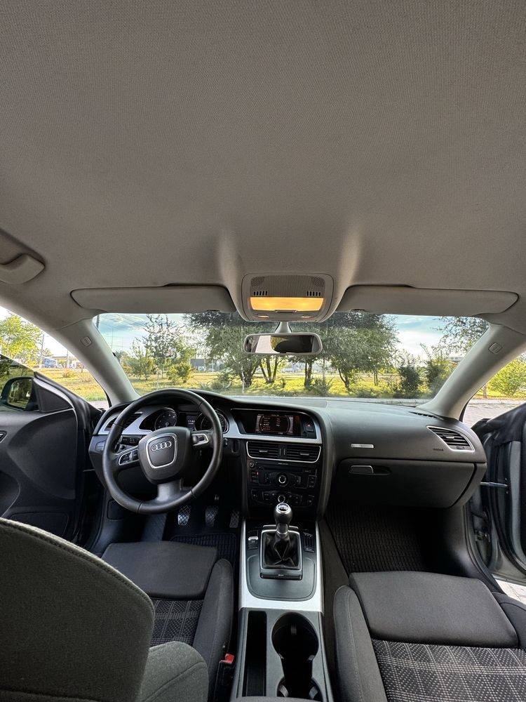 Audi A5 2011 рік
