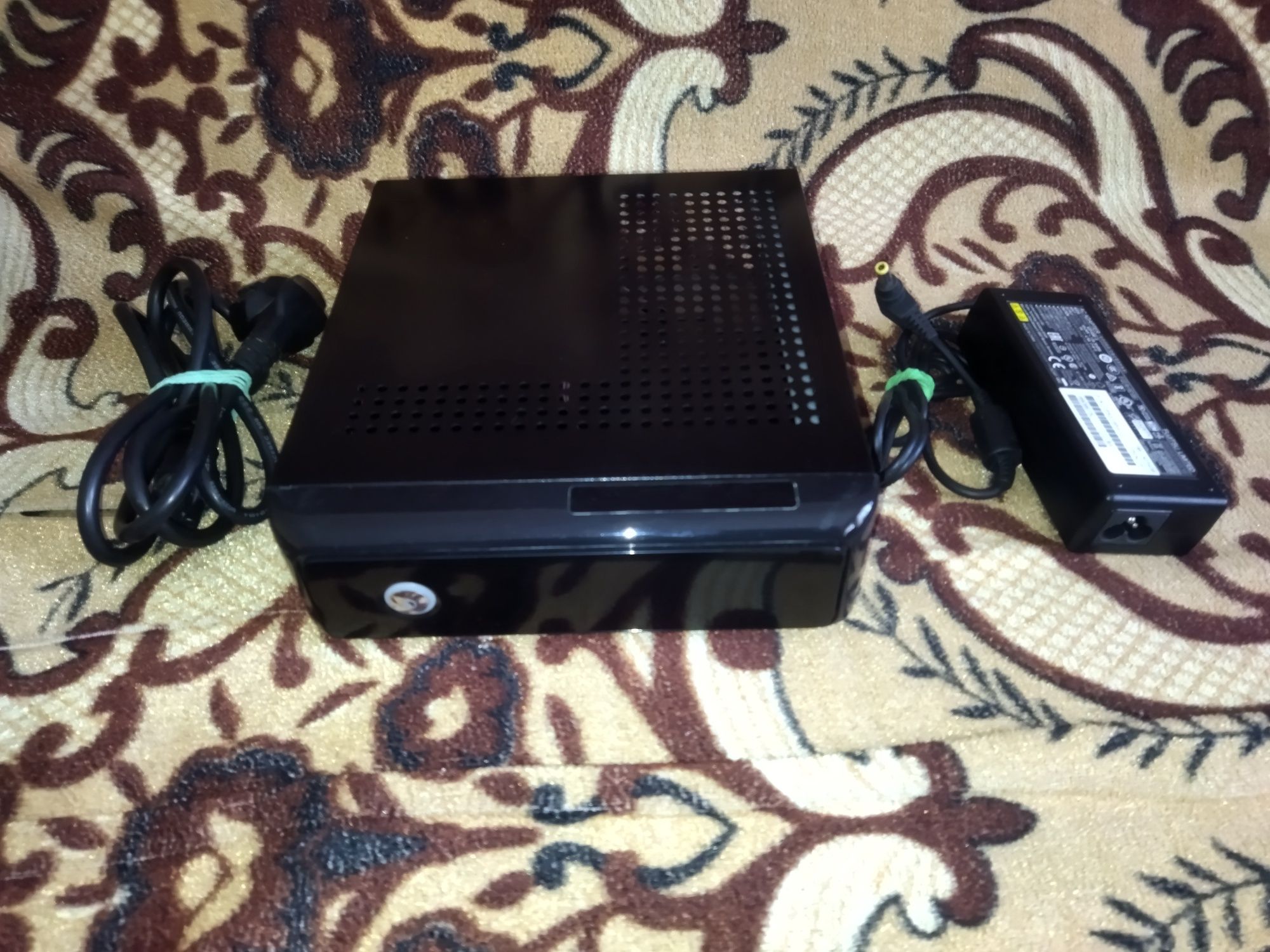 Корпус Mini-ITX CS404B