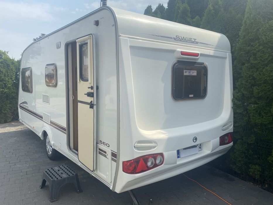 Swift charisma 2007 4 osob dmc 1330
