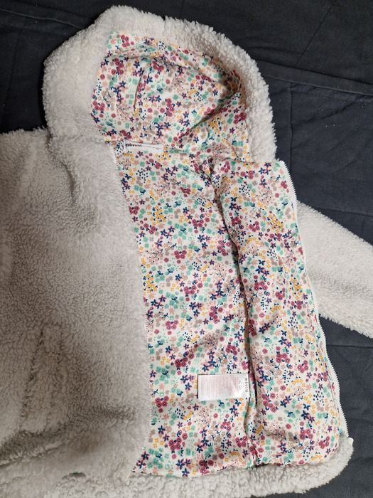 Kurteczka kurtka Minoti baranek 116 - 122 cm śliczna