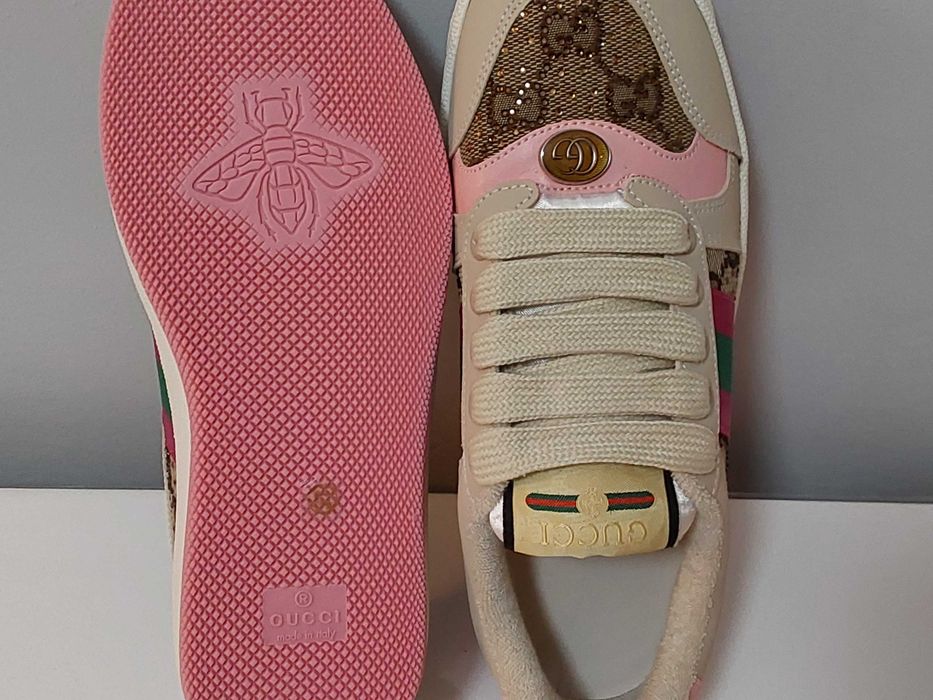 Sapatilhas Gucci Novas com cristais.